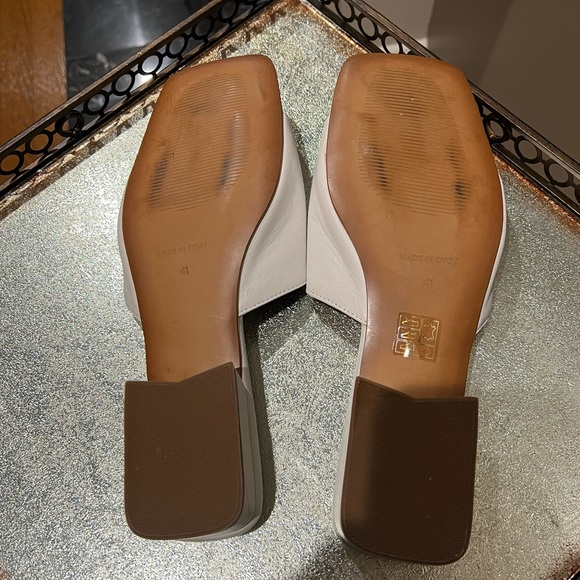 L’intervalle Leather Sandals - Picture 2 of 3